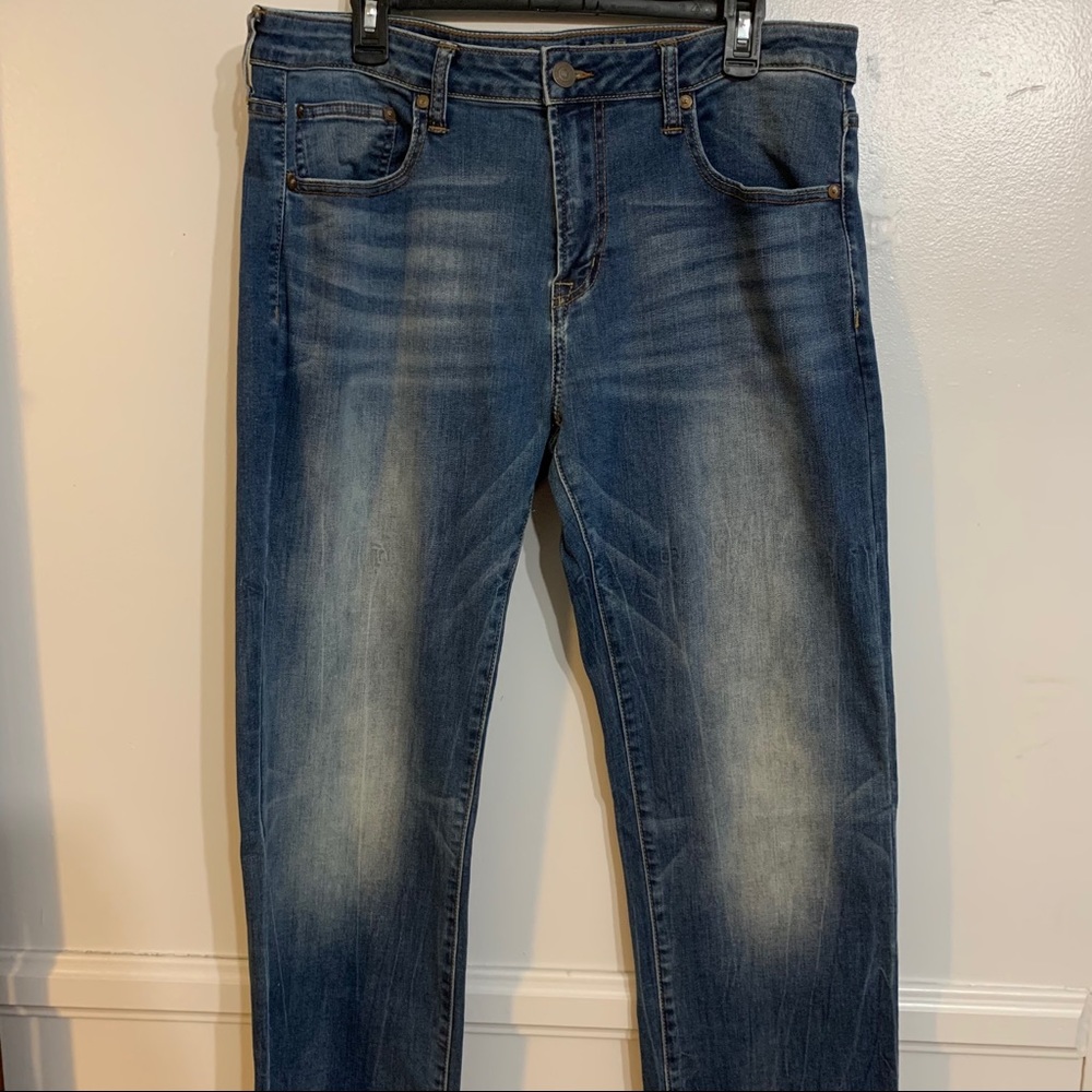 American Eagle Active Flex Medium Wash Jeans